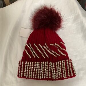 Highquality winter pom pom cap